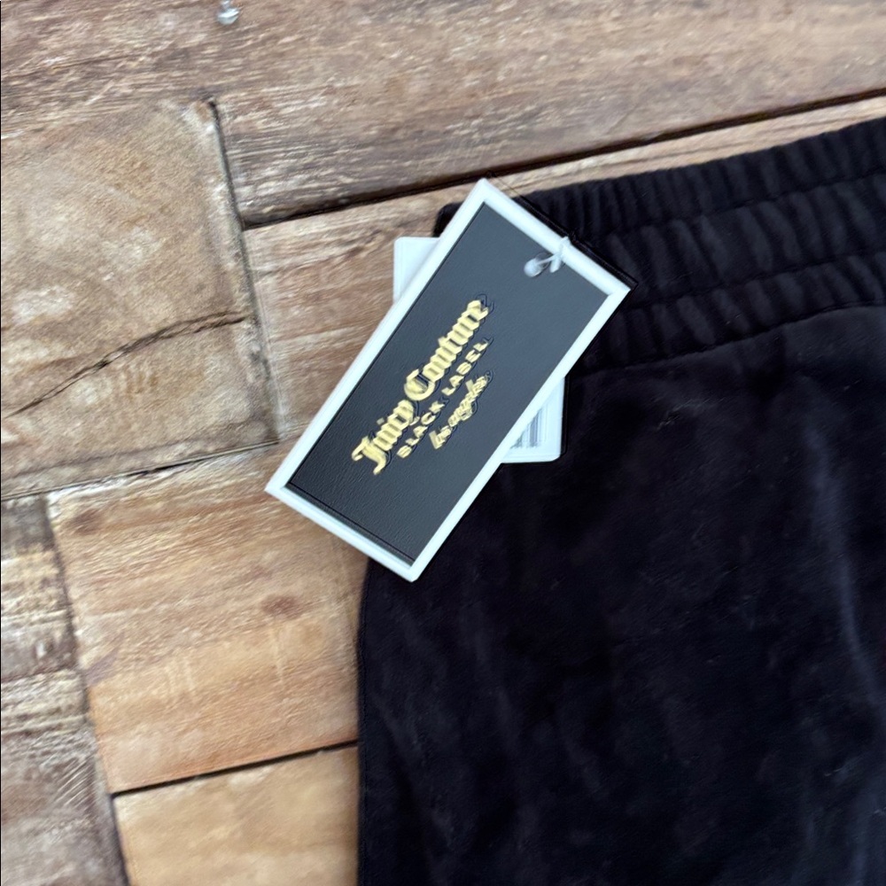 UO Juicy Couture Black Label Los Angeles Joggers /
2017 Collection NWT - Picture 3 of 6